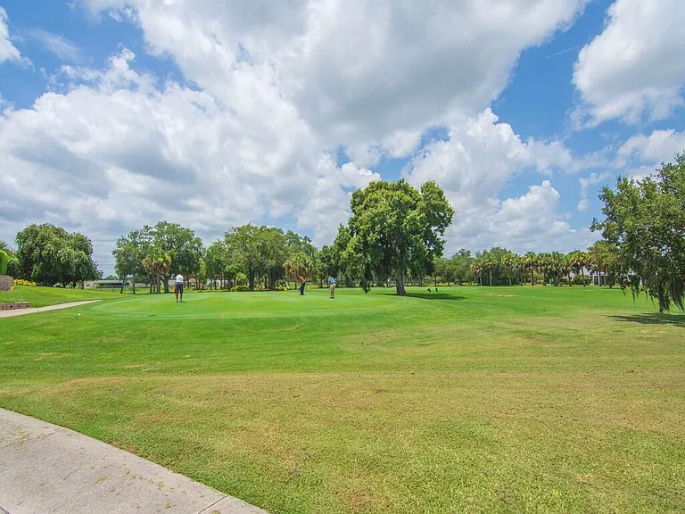4210 Gator Trace Ave #B — Photo 28