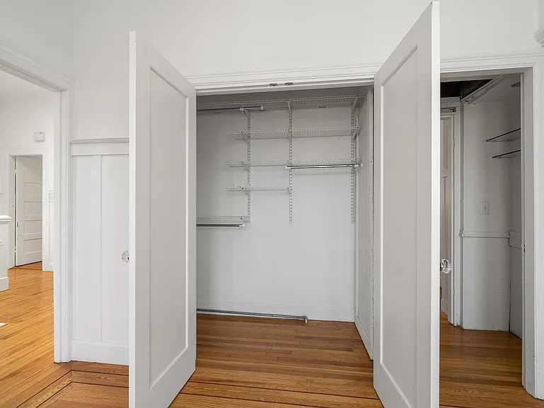 walk-in closet