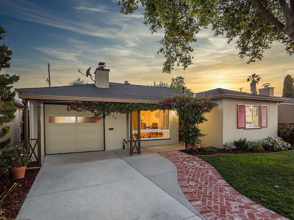 IMG 001_9550-Edit Twilight.jpg