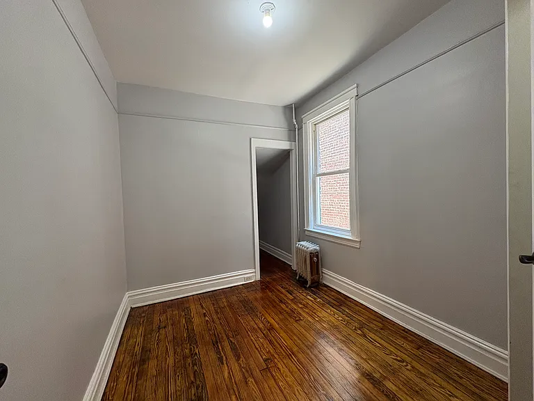 211 Grant Ave #A — Photo 10
