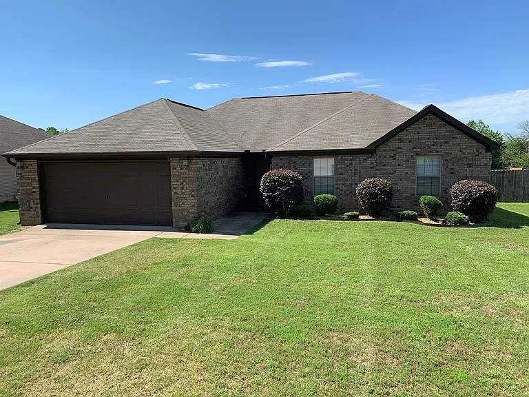 2471 Pleasant Willow Dr — Photo 16