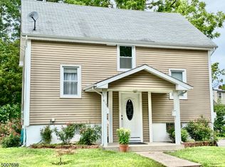 8-19 Lake St #2X-2, Fair Lawn, NJ 07410