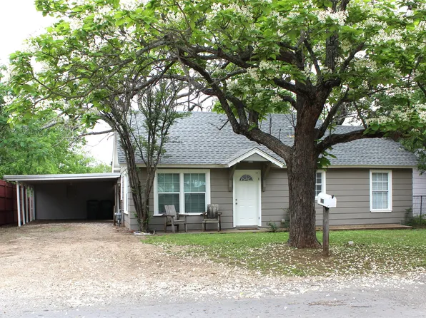 1520 W Groesbeck St, Stephenville, TX 76401