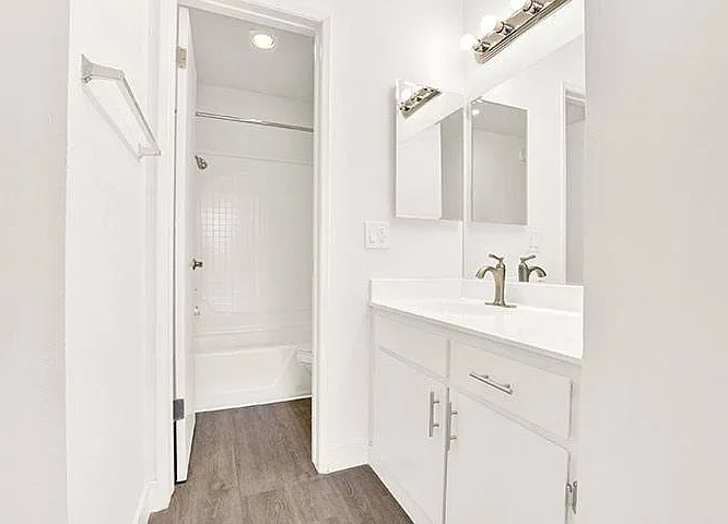 930 S Bonnie Brae St — Photo 32