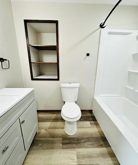1038 E Northwood Dr — Photo 11