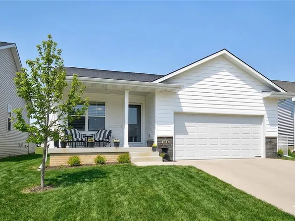134 Aspen Dr, Norwalk, IA 50211
