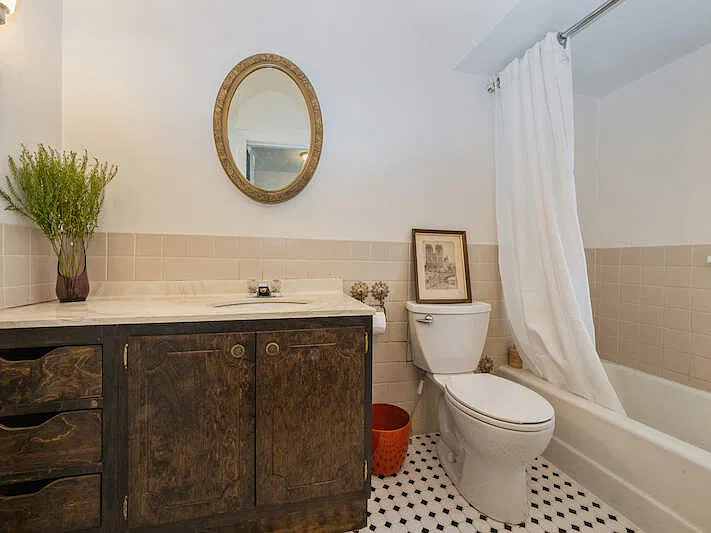 4 bed, 1950 sqft, $3,500 — Photo 3