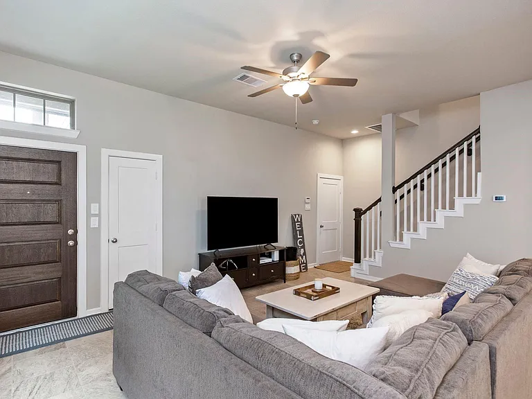1531 Rustling Creek Dr — Photo 6