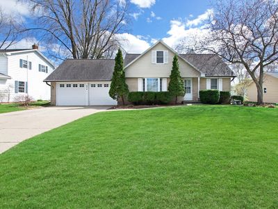 3018 Greenview Dr, Green Bay, WI, 54311
