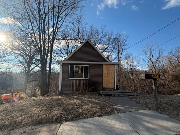 1012 Arlington Ave, Davenport, IA 52803