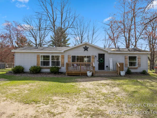 14560 Division Ave NE, Cedar Springs, MI 49319