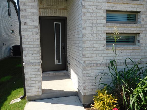 2nd image of 2702 Baynes Pl