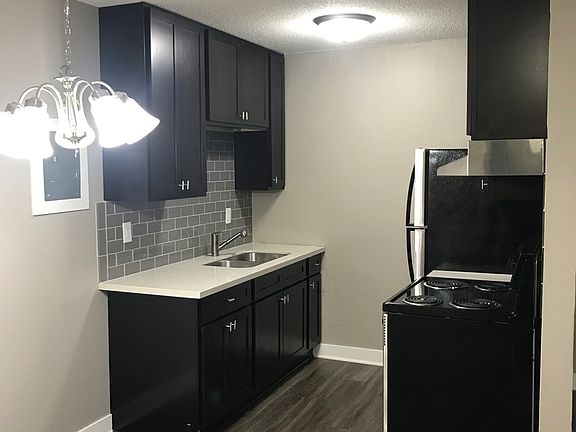 2611- 1BR Kitchen