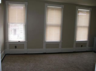 414 W Locust St, Dubuque, IA 52001