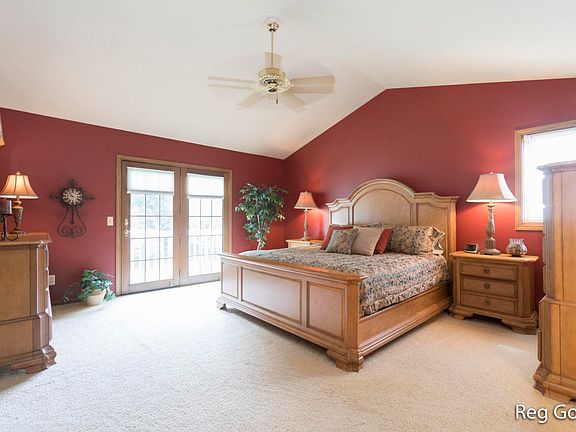 5th image of 1539 Penncross Dr SE