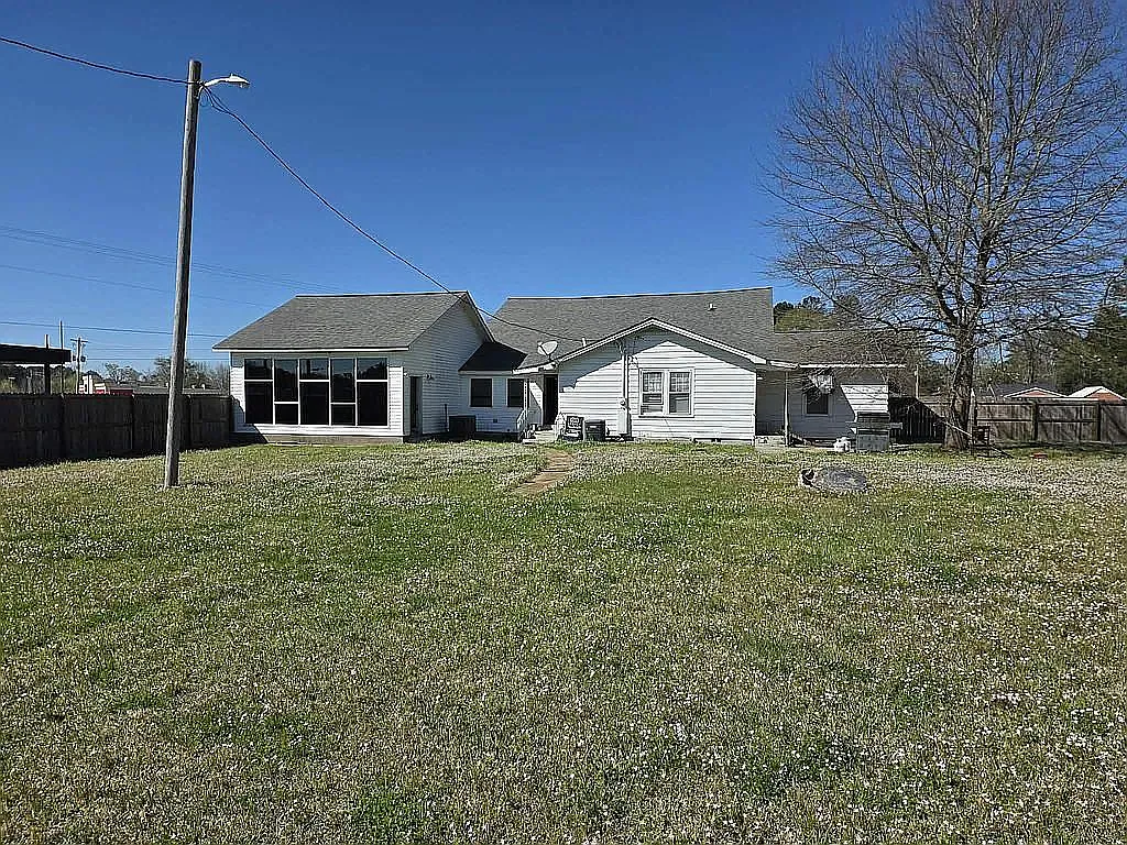 Property Photo - 40062 Hamilton Rd