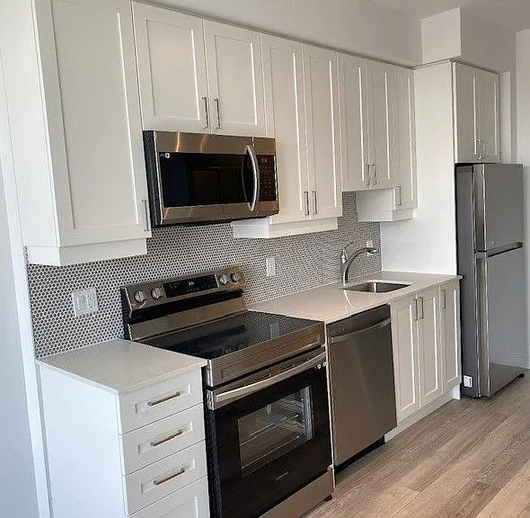 1480 Bayly St #1604 — Photo 5