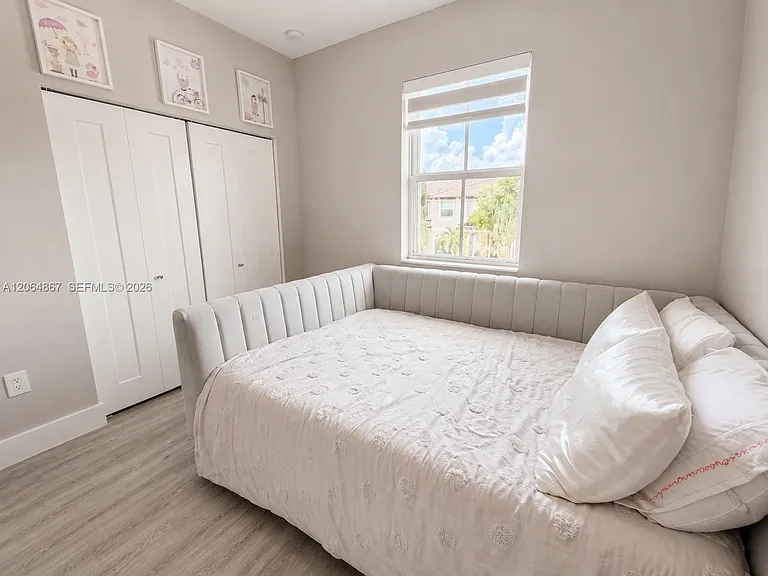 14753 SW 25th St — Photo 30