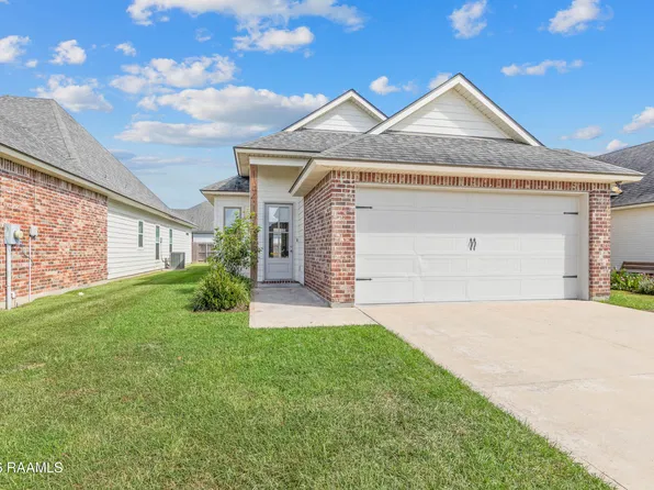103 Lukes Hollow Ln, Lafayette, LA 70508