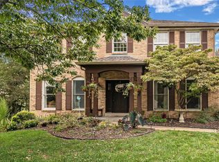 1790 Timber Ridge Estates Dr, Ballwin, MO 63011