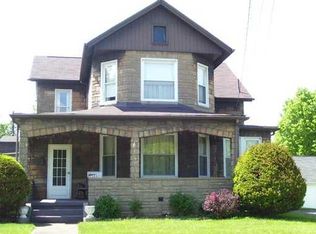 323 Rostraver Rd, Belle Vernon, PA 15012