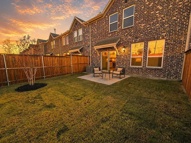 1338 Union Rd — Photo 37