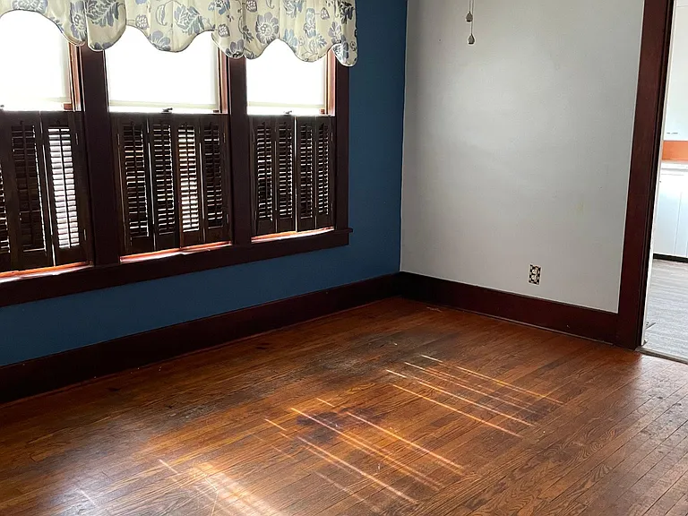 11 Bradley St #2 — Photo 2