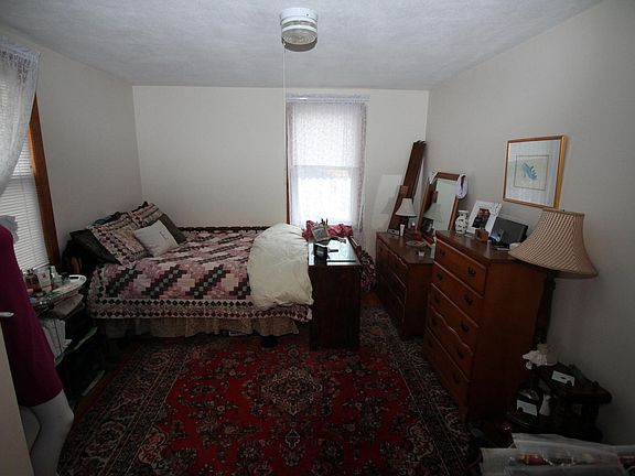 2nd image of 48 Brooks St #2A