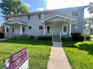 409 S Madison St, Grand Island, NE 68801