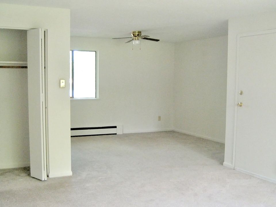 Open living to dining room