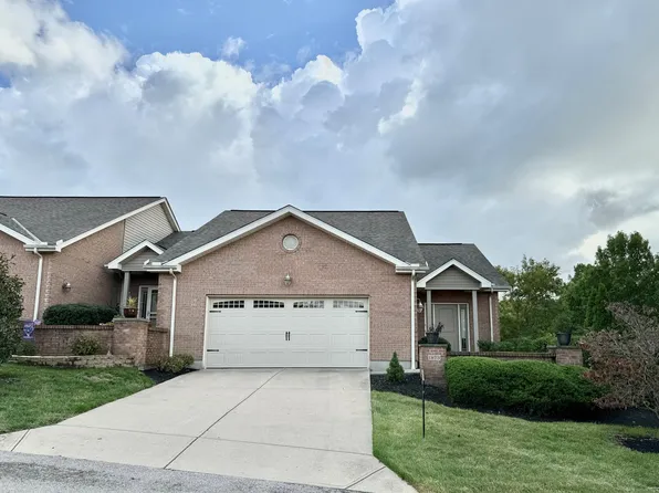 1873 Quarry Oaks Dr, Florence, KY 41042