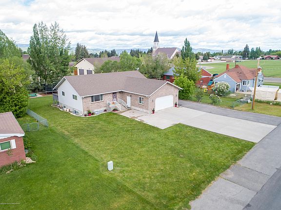 4th image of this home