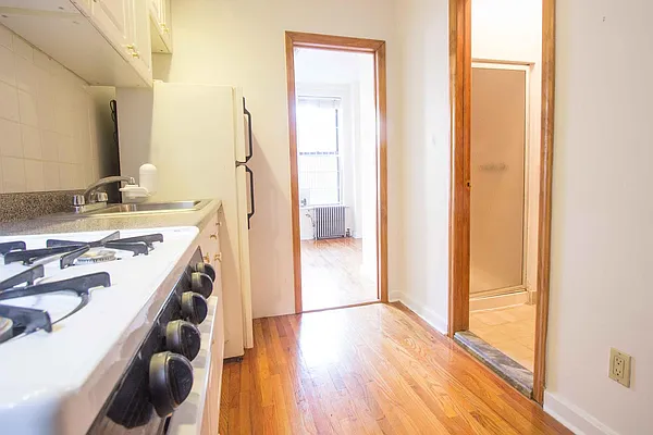 Rented by Maz Group NY | media 23