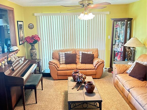 5th image of 2750 Sierra Vista Way