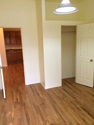 Rented by Grand & Co. | media 9