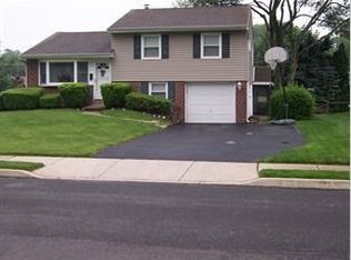 813 High Ave, Hatboro, PA 19040