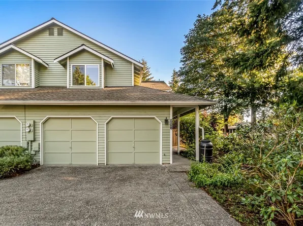 8021 NE 150th St, Kenmore, WA 98028