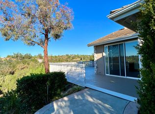 2557 Live Oak Park Rd, Fallbrook, CA 92028