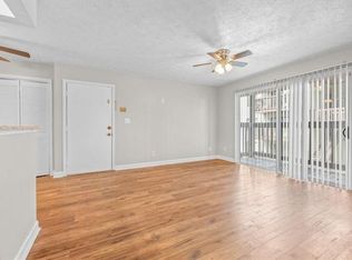 236 Wells Ct, Hampton, VA 23666