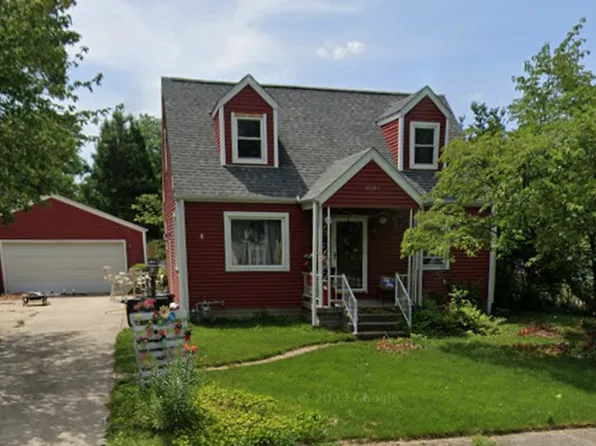 3137 S 2nd St, Southern View, IL 62703