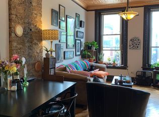 2028 W Coulter St #1F, Chicago, IL 60608