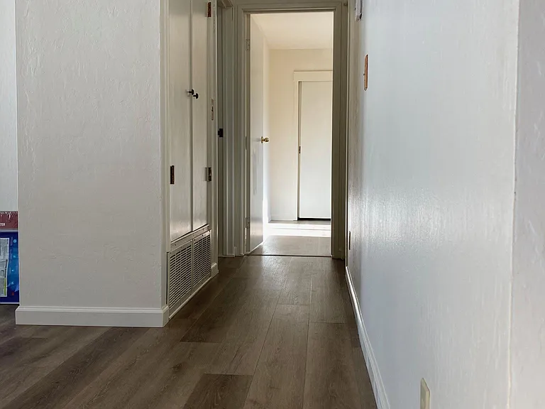 16486 Main St #B — Photo 8