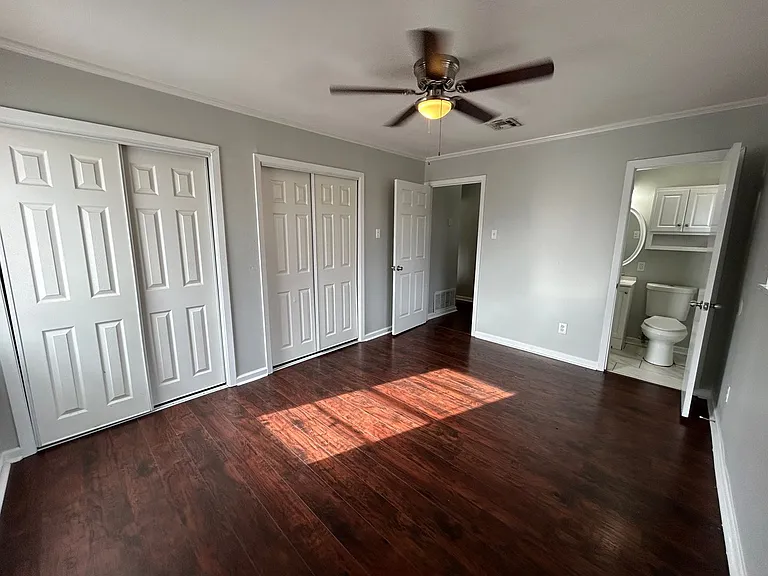 1603 Anita St — Photo 11