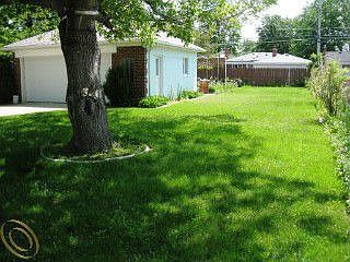 3rd image of 23400 Brookdale Blvd