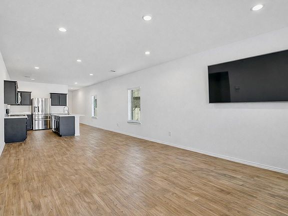4th image of 14161 Carly Pines Ct