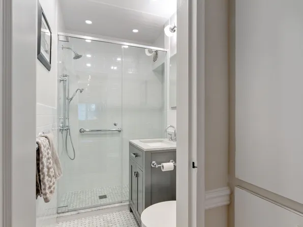 9201 Shore Road image 13 of 18