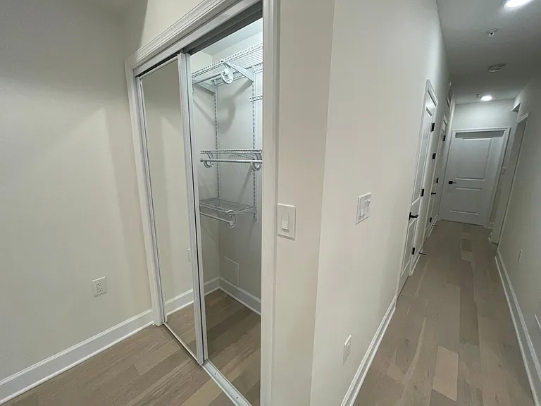 75 Florida Ave NW #1 — Photo 26