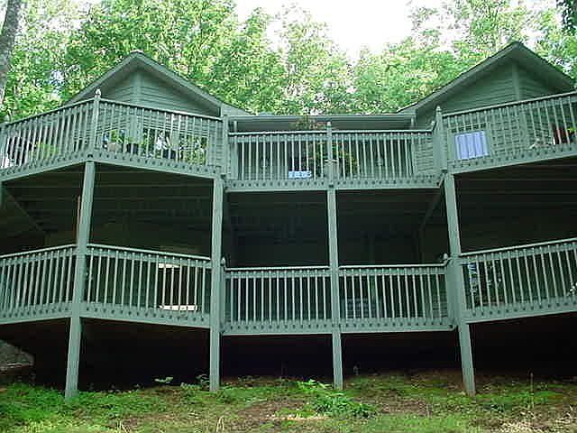 1st image of 141 Laurie Ln