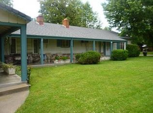 2327 Meadowbrook Rd, Sacramento, CA 95825