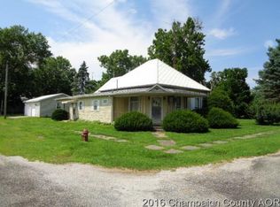 102 Wesley St, Longview, IL 61852